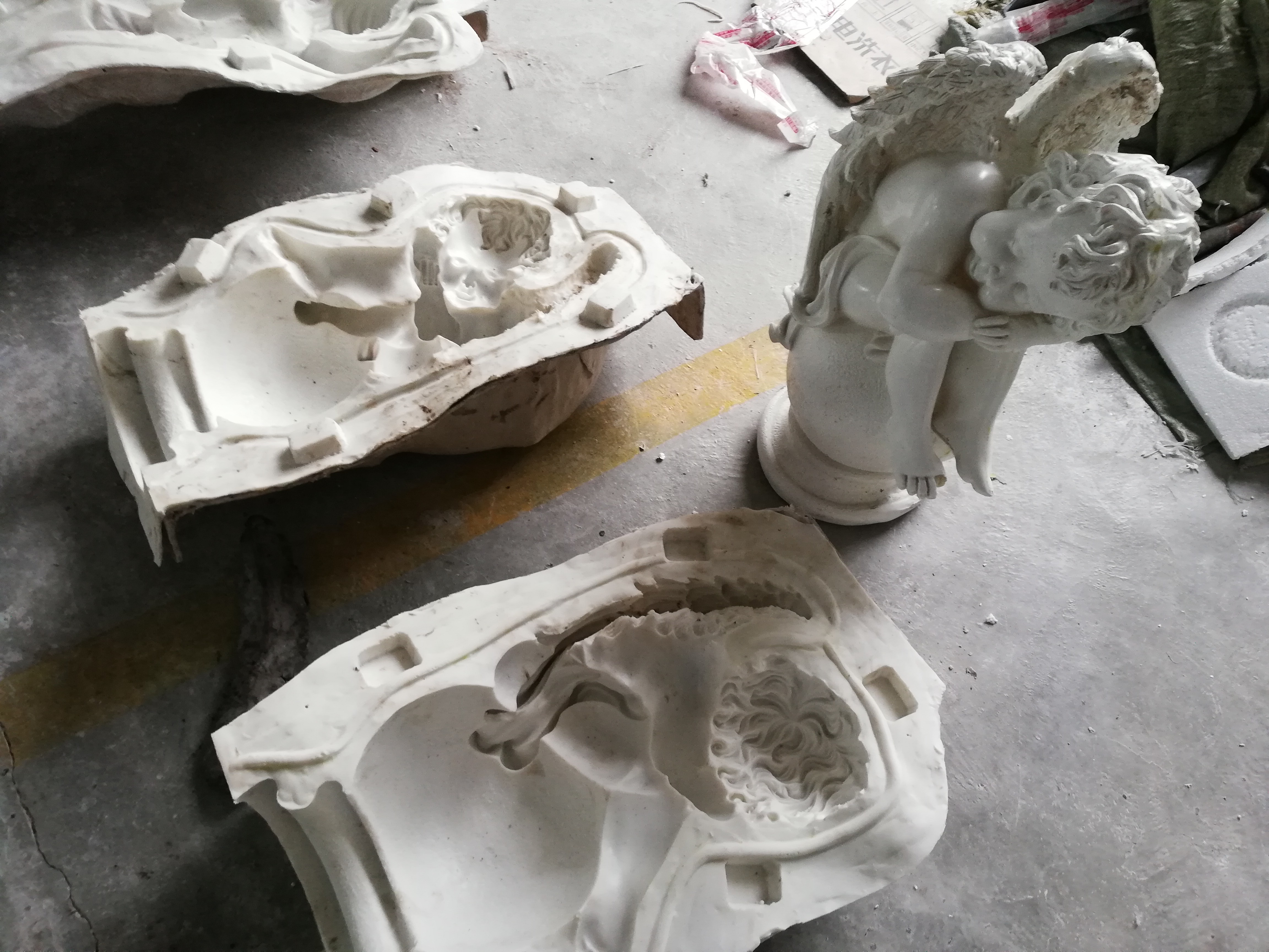 縮合型模具硅膠怎么開分片模 ？