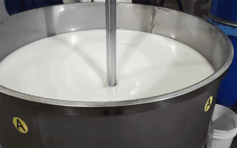 模具硅膠原材料為什么要和固化劑攪拌均勻呢？